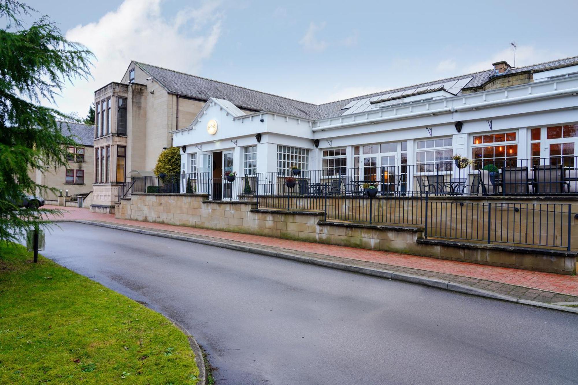 Gomersal Park Hotel & Dream Spa Buitenkant foto