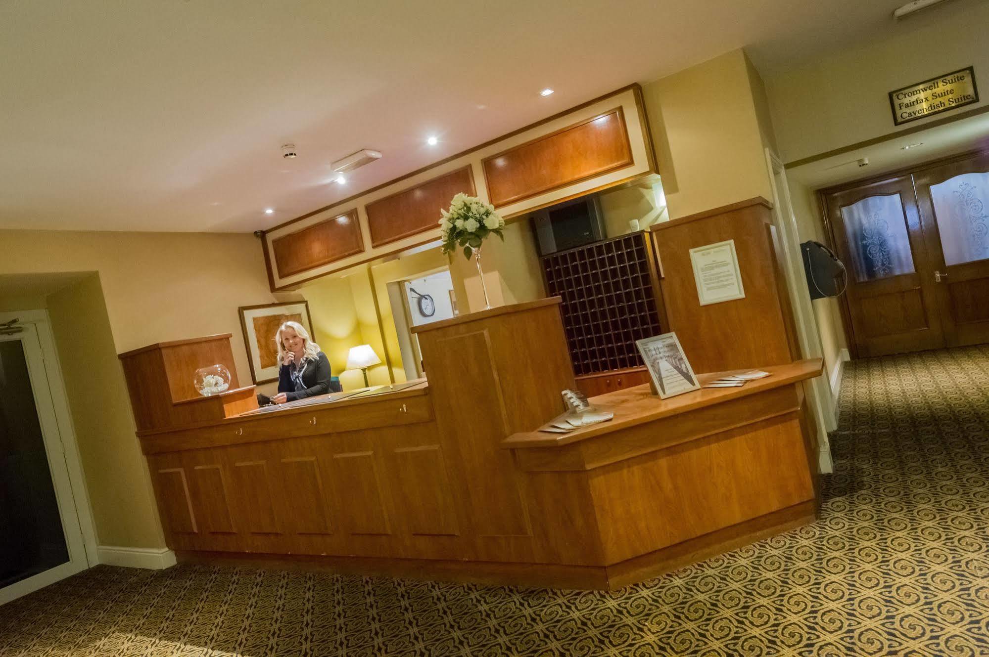 Gomersal Park Hotel & Dream Spa Buitenkant foto